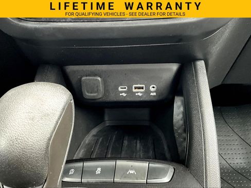 Used 2023 Chevrolet TrailBlazer LT FWD image 29