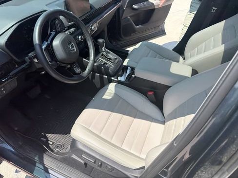 Used 2024 Honda CR-V EX-L image 5