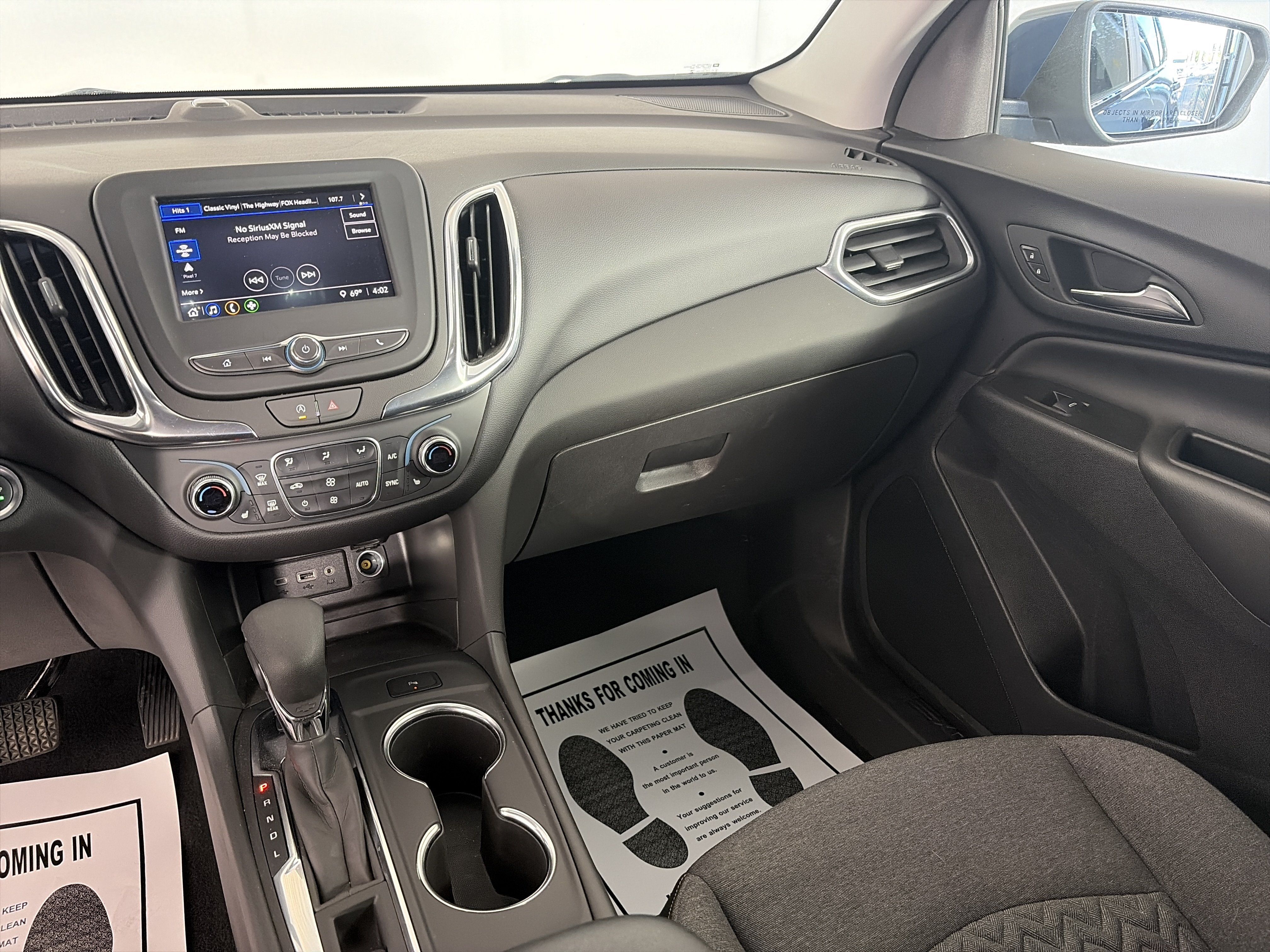 Used 2024 Chevrolet Equinox LT w/ LPO, Floor Liner Package AWD/4WD image 4