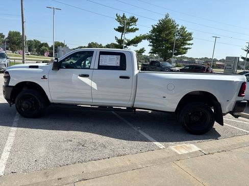 Used 2026 RAM 3500 Tradesman AWD/4WD image 20
