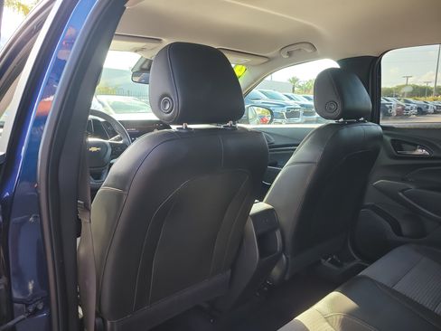 Used 2024 Chevrolet Trax LT FWD image 12