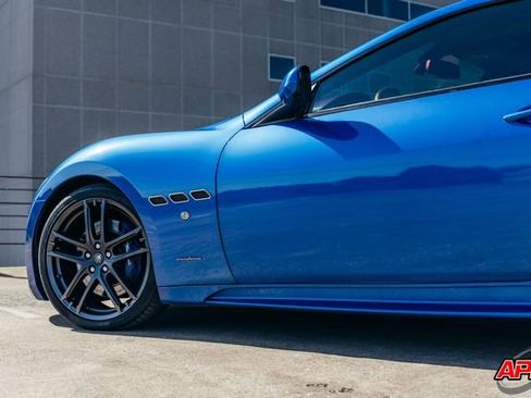 Used 2016 Maserati GranTurismo Sport image 28