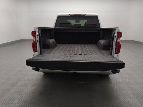 Used 2021 Chevrolet Silverado 1500 W/T w/ WT Value Package AWD/4WD image 29