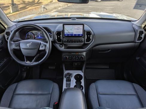 Used 2023 Ford Bronco Sport Outer Banks w/ Tech Package image 16