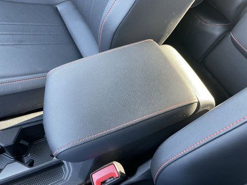 Used 2024 Volkswagen Tiguan Wolfsburg Edition image 48