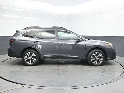 Used 2021 Subaru Outback Limited XT AWD/4WD image 9