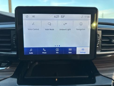 Used 2023 Ford Explorer Limited image 45