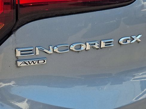 Used 2023 Buick Encore GX Preferred w/ Cold Weather Comfort Package AWD/4WD image 10