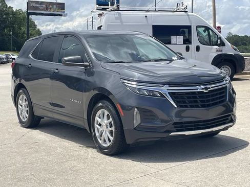 Used 2023 Chevrolet Equinox LT FWD image 5