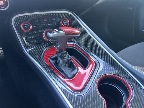 Used 2020 Dodge Challenger SRT Hellcat image 25