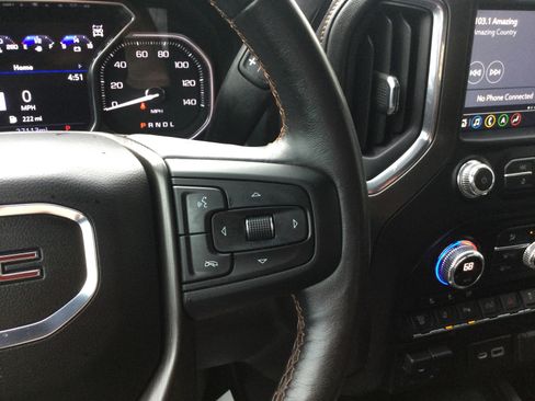 Used 2021 GMC Sierra 2500 AT4 w/ AT4 Premium Plus Package AWD/4WD image 22