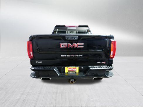 Used 2021 GMC Sierra 1500 AT4 w/ AT4 Premium Package AWD/4WD image 6