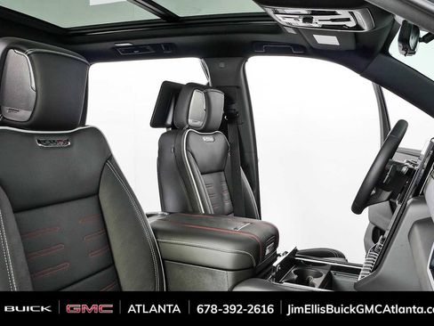 New 2026 GMC Yukon AT4 Ultimate AWD/4WD image 24