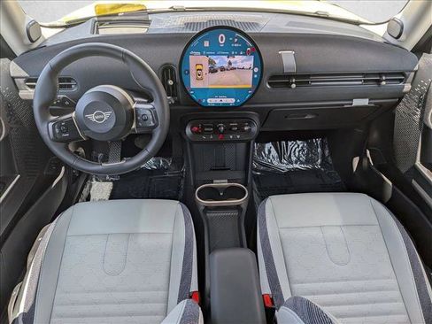 Certified 2025 MINI Cooper S FWD image 18