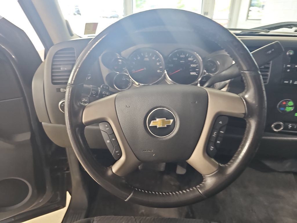 Used 2011 Chevrolet Silverado 1500 LT w/ All-Star Edition RWD image 21