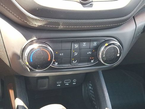 Used 2023 Chevrolet TrailBlazer ACTIV FWD image 17