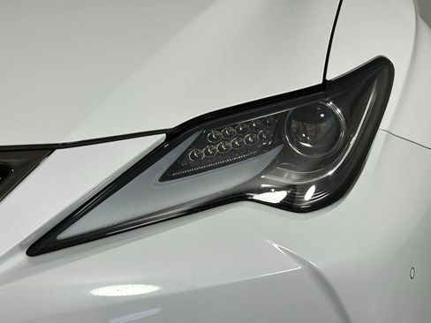 Used 2022 Lexus RC 300 F Sport image 3