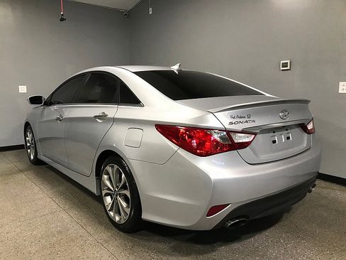 Used 2014 Hyundai Sonata SE w/ Premium Package 04 image 5