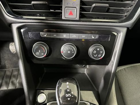 Used 2024 Volkswagen Taos S image 23