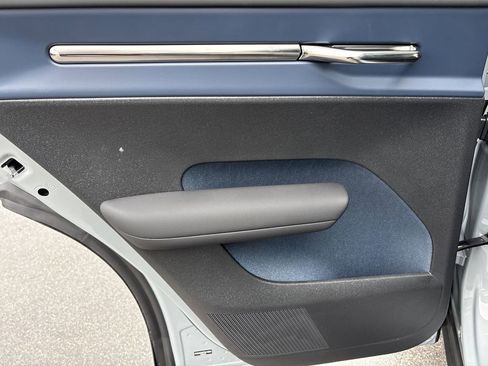 New 2026 Volvo EX30 Plus image 16