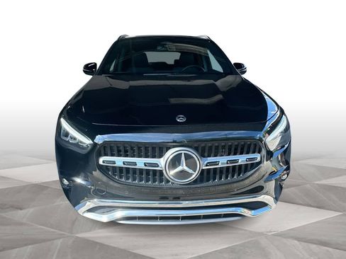 Used 2025 Mercedes-Benz GLA 250 4MATIC w/ Exclusive Package image 3