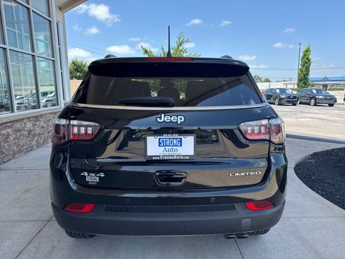 Used 2022 Jeep Compass Limited AWD/4WD image 4