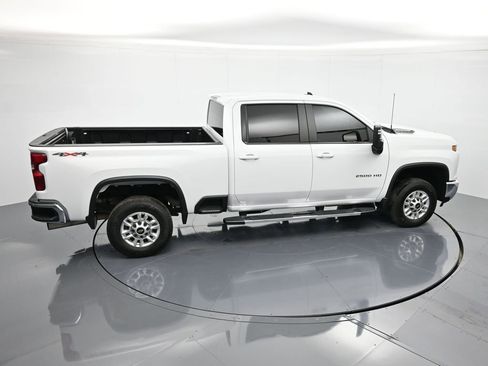 Certified 2025 Chevrolet Silverado 2500 LT w/ Convenience Package image 34