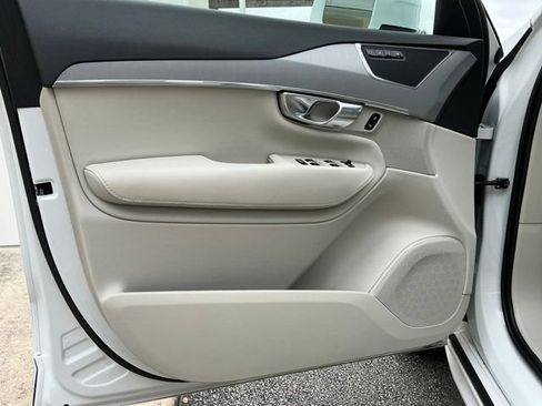 Certified 2023 Volvo XC90 B5 Core w/ Protection Package Premier AWD/4WD image 22