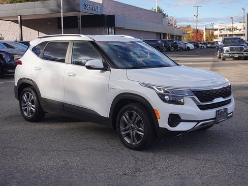 Used 2023 Kia Seltos S w/ Navigation Package image 57