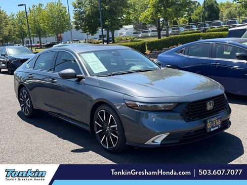 Used 2023 Honda Accord Touring image 1