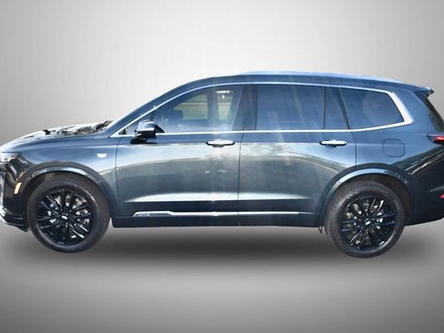 Used 2022 Cadillac XT6 Luxury AWD/4WD image 4