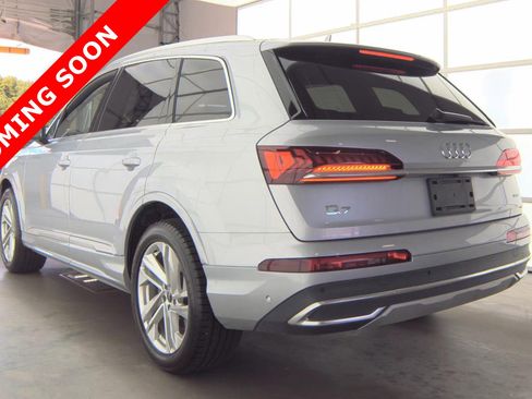 Used 2022 Audi Q7 2.0T Premium AWD/4WD image 5