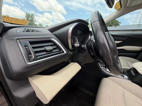 Used 2021 Subaru Ascent Premium w/ Convenience Package AWD/4WD image 11