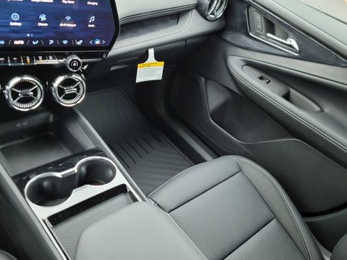 New 2026 Chevrolet Blazer EV LT FWD image 22