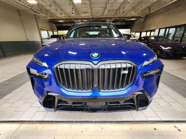 Used 2024 BMW X7 M60i w/ Executive Package AWD/4WD image 2