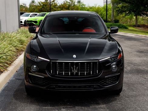 Certified 2022 Maserati Levante GT AWD/4WD image 8