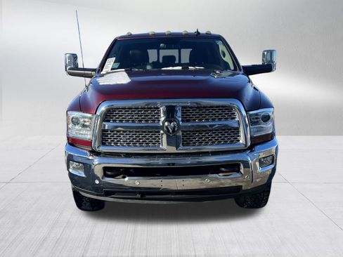 Used 2018 RAM 2500 Laramie w/ Snow Chief Group image 2
