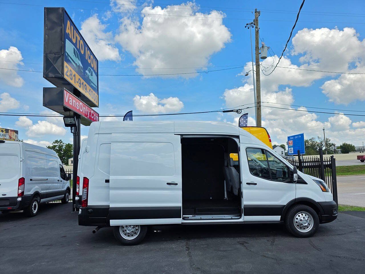 Used 2023 Ford Transit 350 148 High Roof AWD w/ Load Area Protection Package image 5
