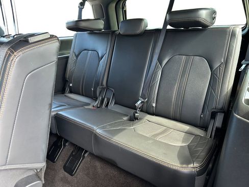 Used 2023 Ford Expedition Max Platinum RWD image 11