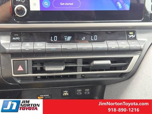 Used 2025 Toyota Camry LE FWD image 20