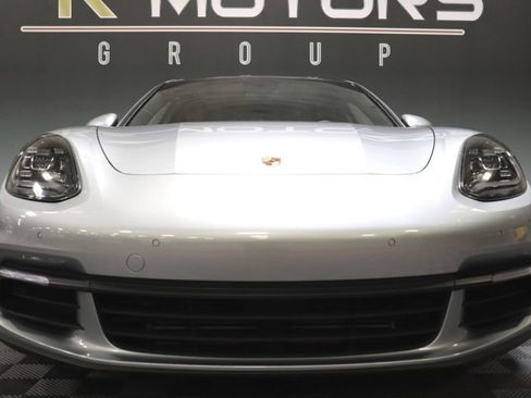 Used 2019 Porsche Panamera 4 image 13