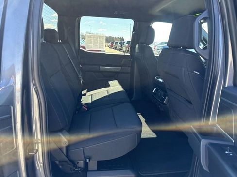 Used 2022 Ford F150 XLT w/ Equipment Group 302A High image 17