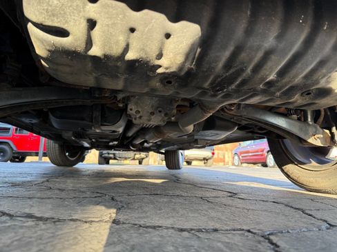 Used 2016 Jeep Patriot High Altitude image 31