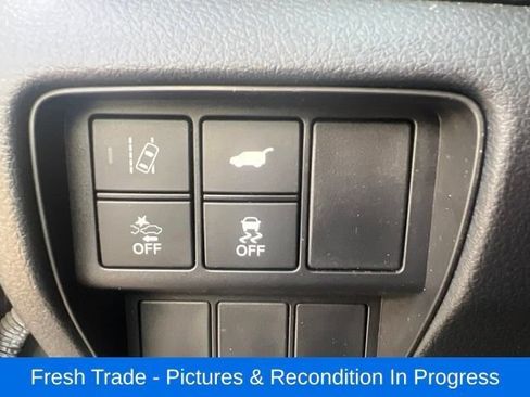 Used 2022 Honda CR-V EX-L image 18