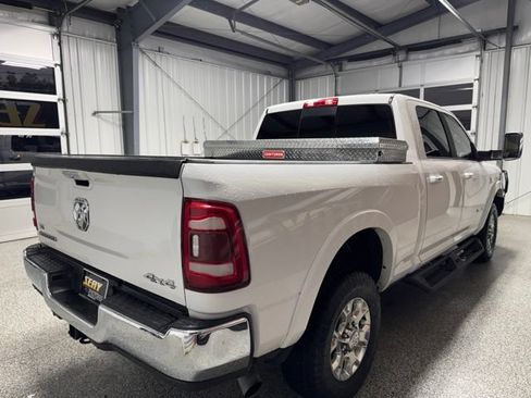 Used 2020 RAM 2500 Laramie AWD/4WD image 15
