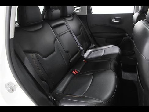 Used 2019 Jeep Compass Limited AWD/4WD image 18