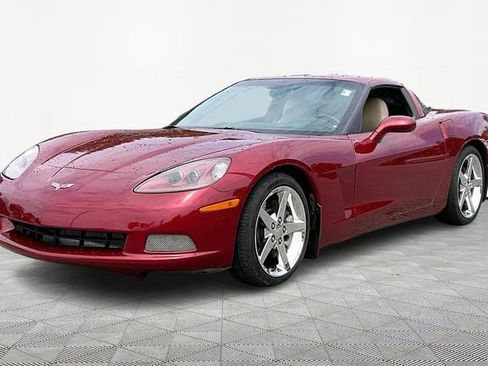 Used 2005 Chevrolet Corvette Coupe w/ Preferred Equipment Group image 3
