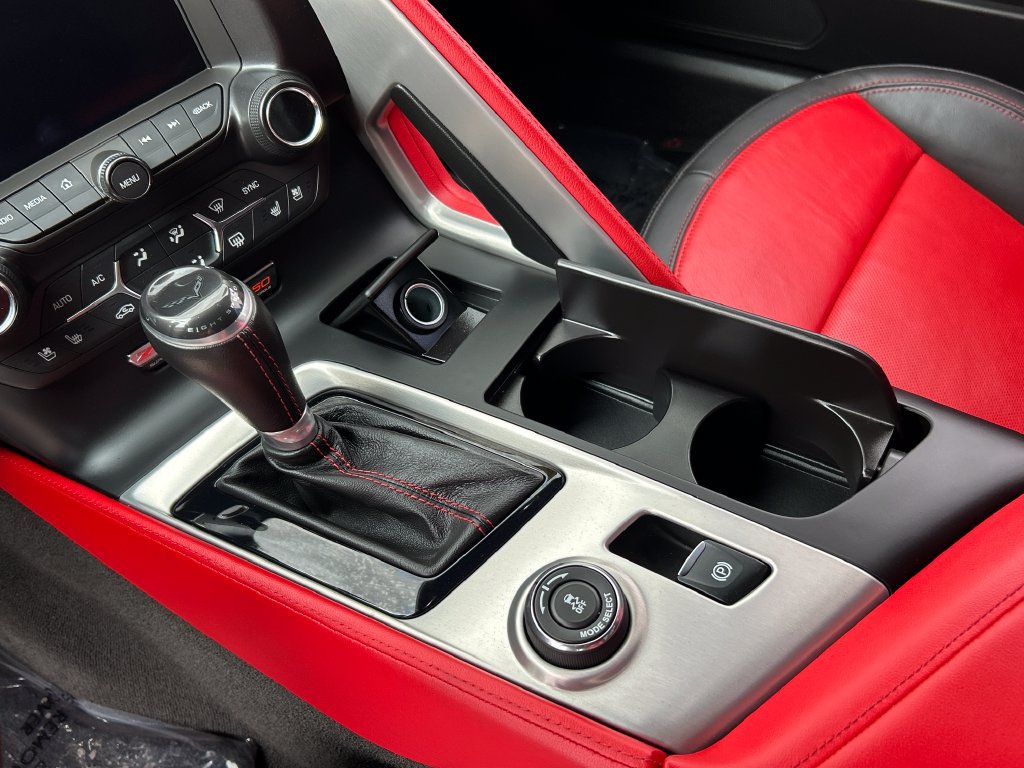 Used 2016 Chevrolet Corvette Z06 w/ 2LZ Preferred Equipment Group RWD image 12