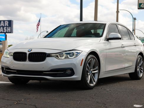 Used 2017 BMW 340i Sedan image 4