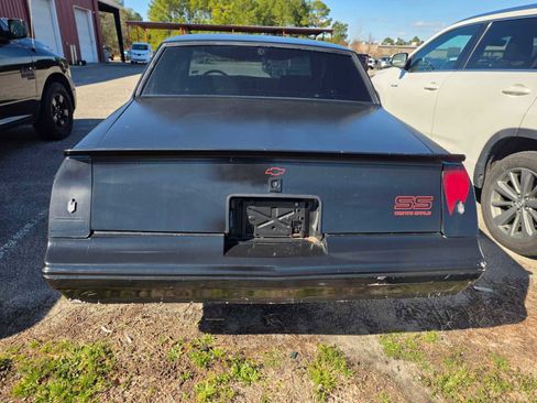 Used 1987 Chevrolet Monte Carlo SS RWD image 2